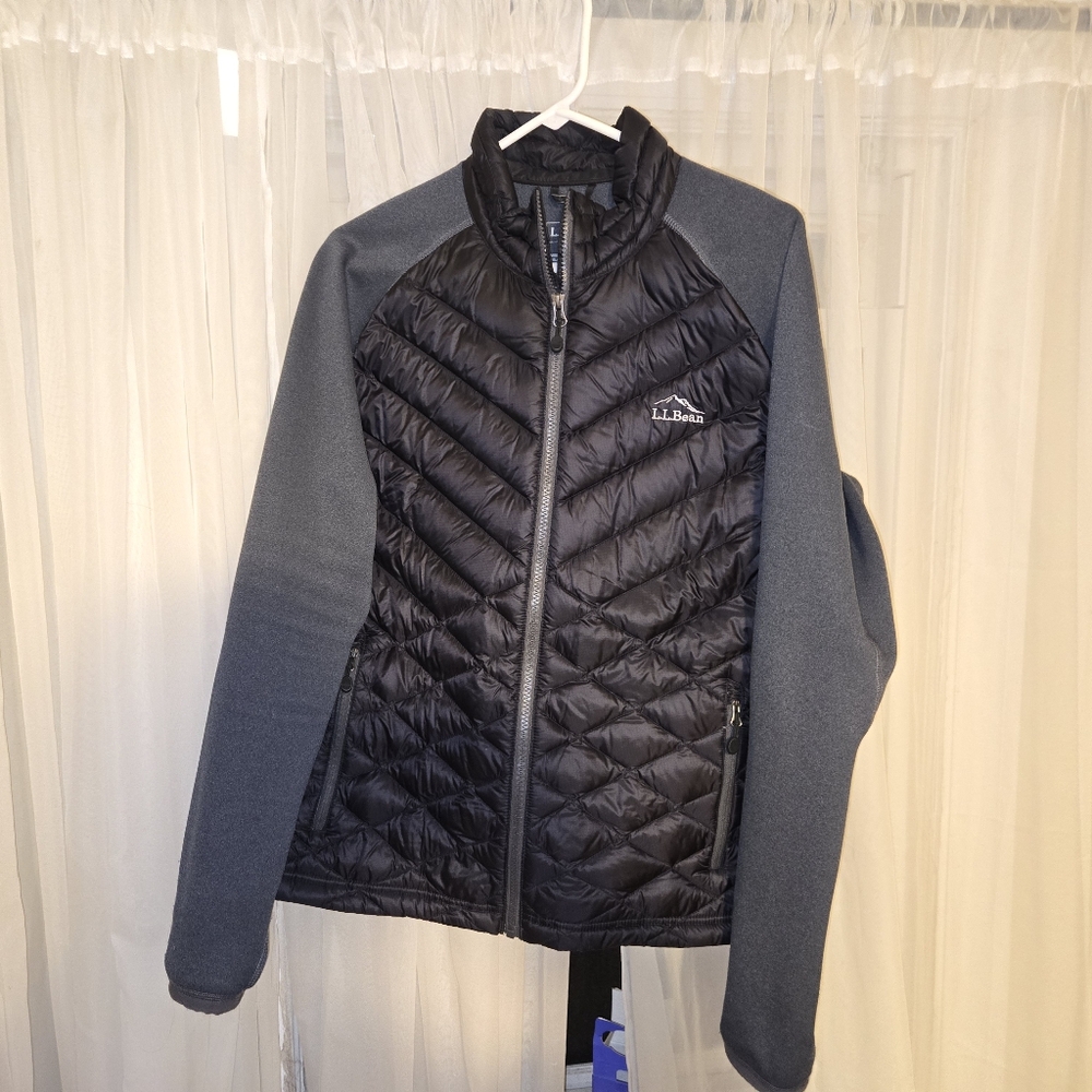 L.L. Bean Women's Mixed MediaBlack and Dark Gray Down Jacket Xl